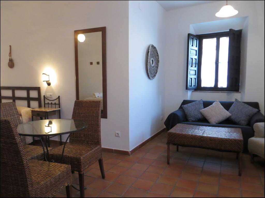 Apartamentos Plaza 코르도바 외부 사진