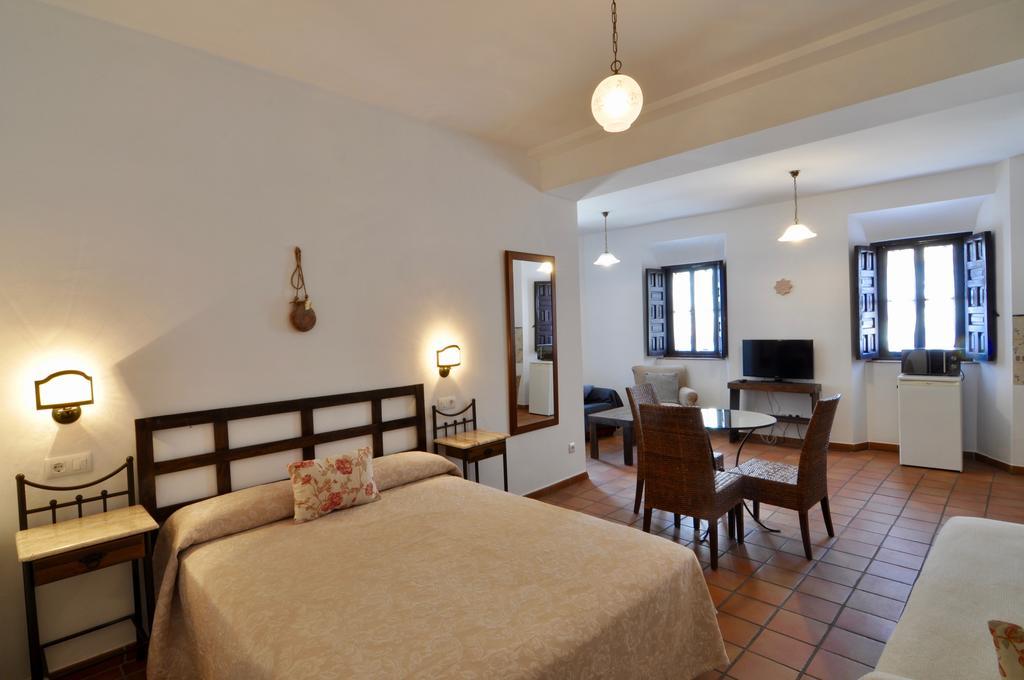 Apartamentos Plaza 코르도바 외부 사진